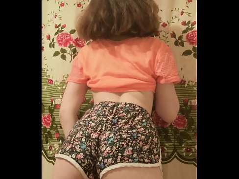 ❤️ Sexy na batang babe na hinuhubad ang kanyang shorts sa camera ️❌ Anal video sa tl.niceporn.ru ❤