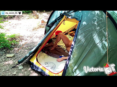 ❤️ Nakuha sa camera Madamdaming haltak off Stranger in a tent ️❌ Anal video sa tl.niceporn.ru ❤